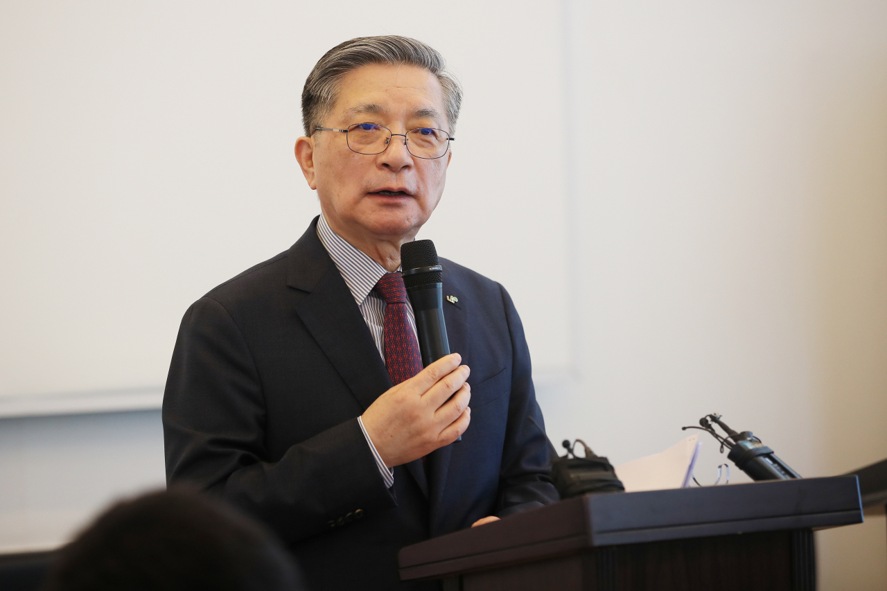 이한준 한국토지주택공사(LH) 사장이 지난 4일 세종정부청사 인근 식당에서 진행된 기자간담회에서 발언하고 있다. [한국토지주택공사]