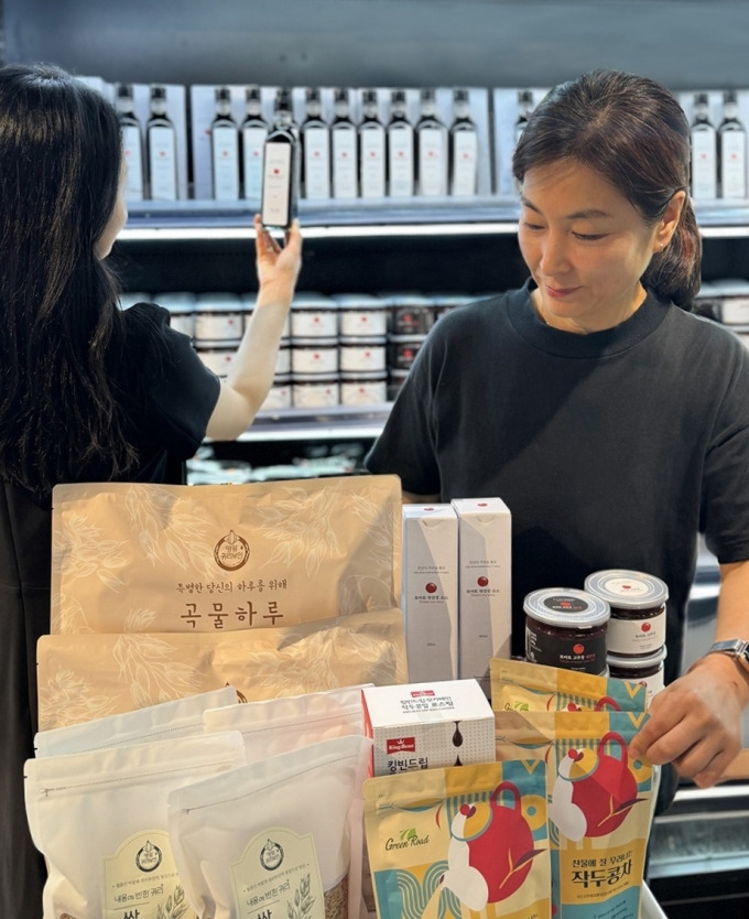 ‘이랜드팜앤푸드’에서 판매 중인 청년농업인 생산 농산물·가공 상품. [농촌진흥청 제공]
