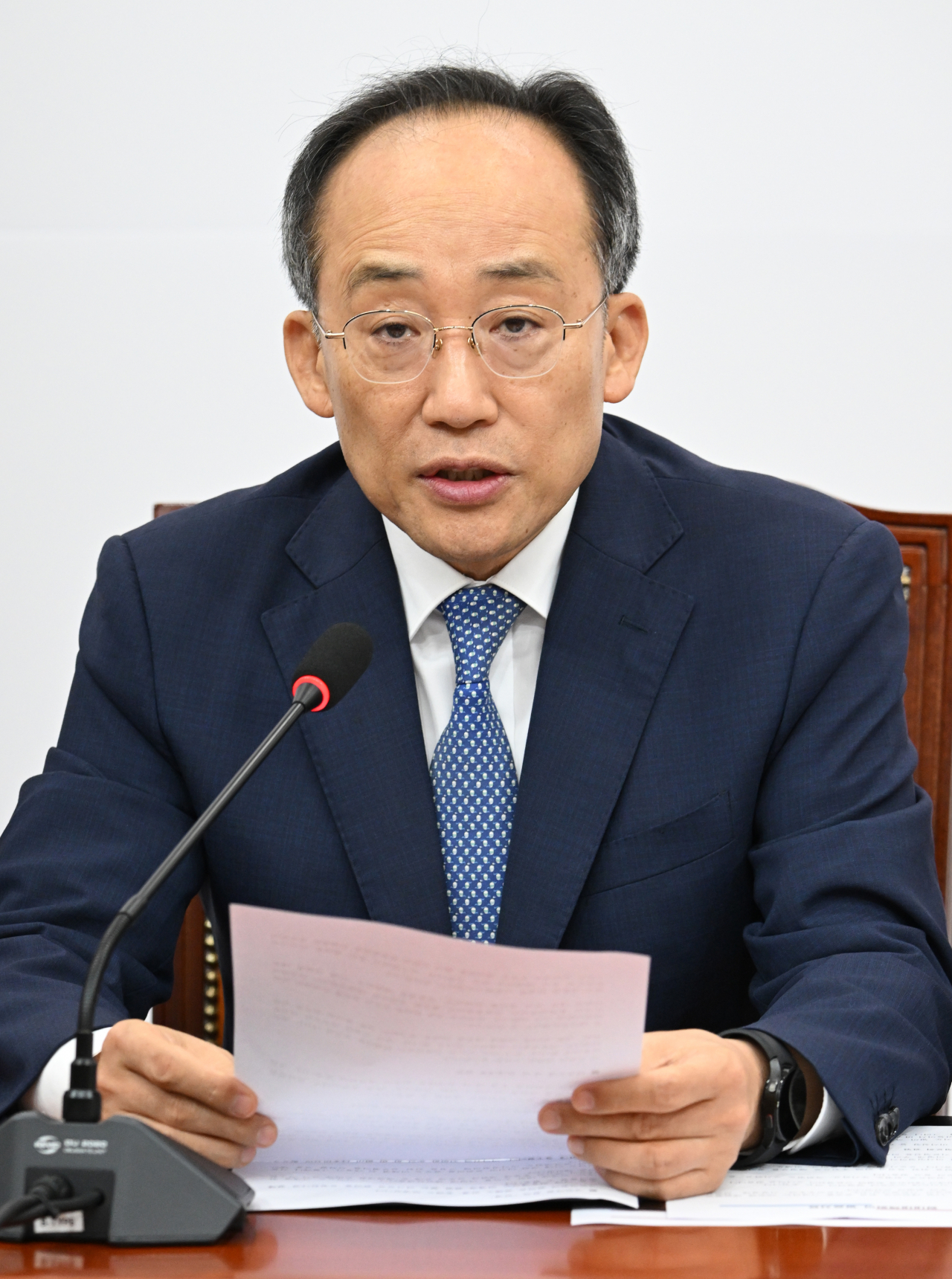 추경호 국민의힘 원내대표가 16일 오전 서울 여의도 국회에서 열린 원내대책회의에 참석해 모두발언을 하고 있다. 임세준 기자