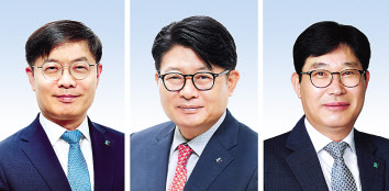 15일 단행된 IBK기업은행 정기인사에서 신임 부행장으로 선임된 정성진(왼쪽부터) 글로벌·자금시장그룹장, 백상현 카드사업그룹장 겸 연금사업그룹장, 김학필 리스크관리그룹장[IBK기업은행 제공]