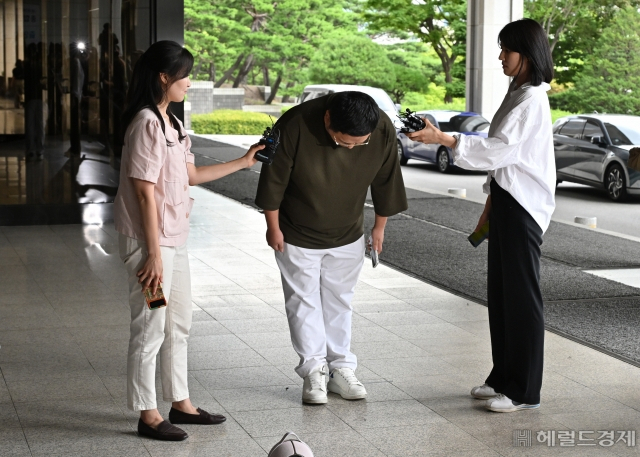 ‘쯔양 공갈 혐의’ 구제역 재판중인 사건만 8건…수사中 사건도 7건