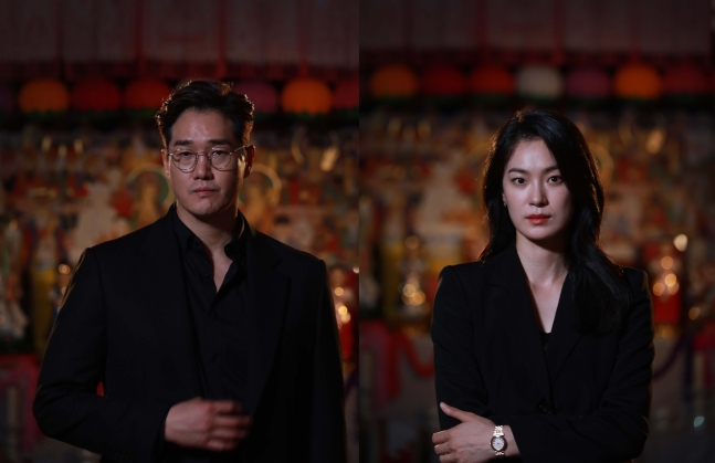 ‘샤먼 : 귀신전’ 프레젠터로 출연한 배우 유지태(왼쪽)와 옥자연[티빙 제공]