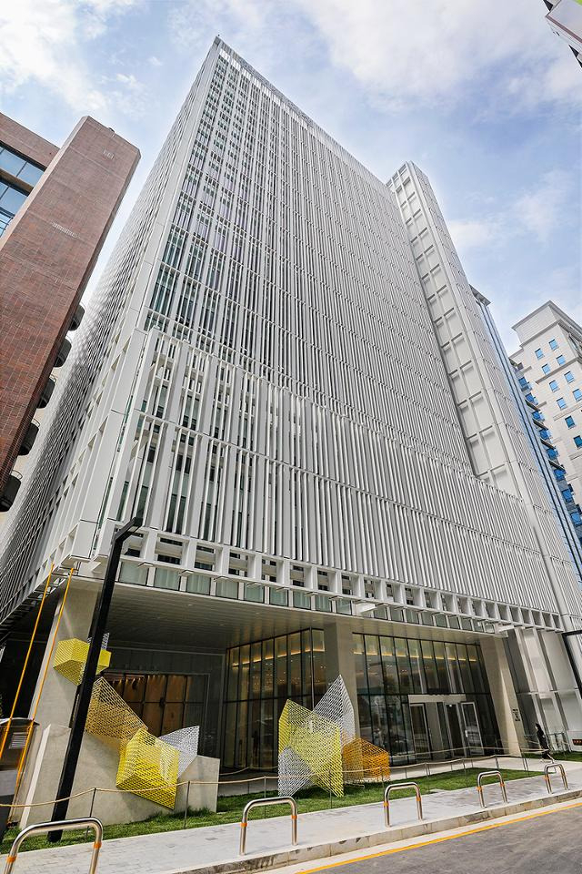 서울 강남 현대백화점 본사. [현대백화점그룹 제공]