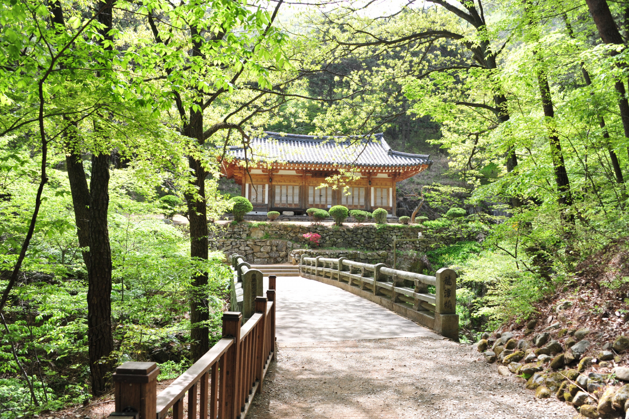 동학 발상지 경주 용담정 전경[경주시 제공]