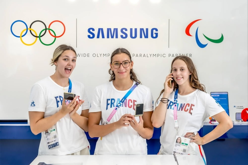 삼성전자가 2024 파리올림픽 선수단에 배포한 갤럭시 Z플립 6 올림픽 에디션 [삼성전자 제공]