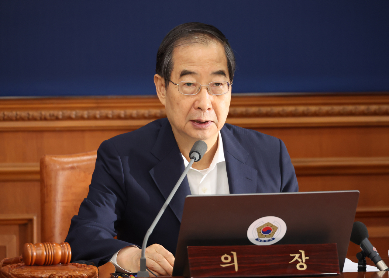 한덕수 국무총리가 23일 서울 종로구 정부서울청사에서 열린 국무회의에서 발언하고 있다.[연합]