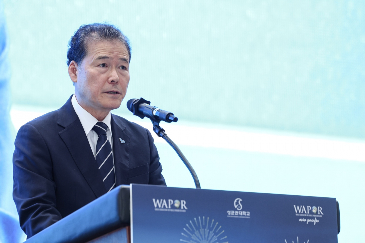 김영호 통일부 장관이 29일 서울 종로구 성균관대학교 600주년 기념관에서 열린 제77회 세계여론조사학회에서 축사하고 있다. ｢연합｣