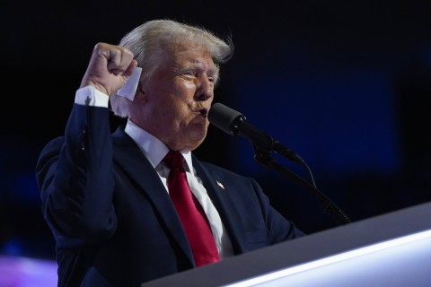 As Trump targets EVs, Hyundai-Kia shifts gears to hybrids