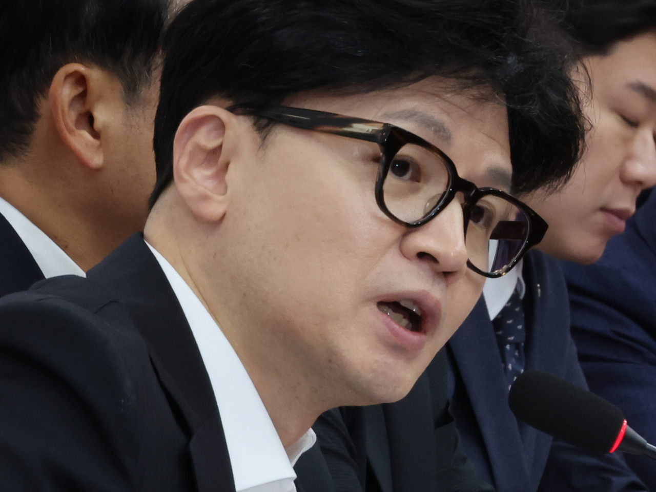 한동훈 국민의힘 대표가 29일 오전 서울 여의도 국회에서 열린 최고위원회의에서 발언하고 있다. [연합]