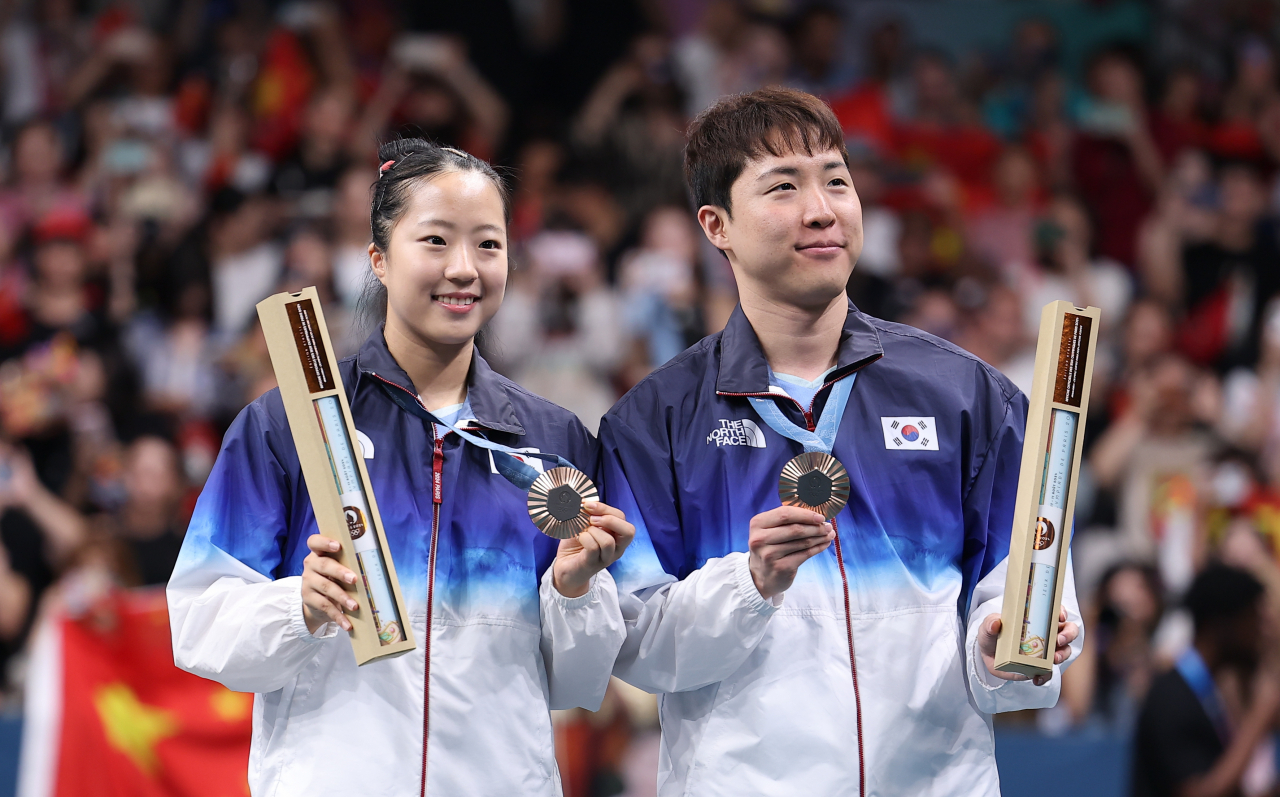 “밥·친구보다 탁구가 좋아”…5살 신유빈 깜찍한 방송 모습 화제