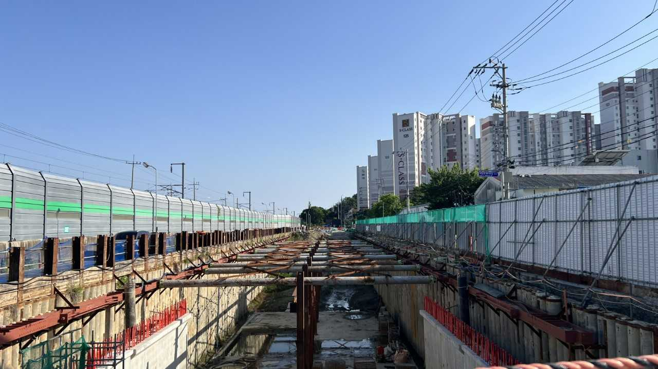 광주시가 태풍과 호우, 강풍, 가뭄, 대설 등 잦아지는 자연재해에 대비해 우수저류시설을 늘리고 하천, 저수지 등을 체계적으로 정비한다.