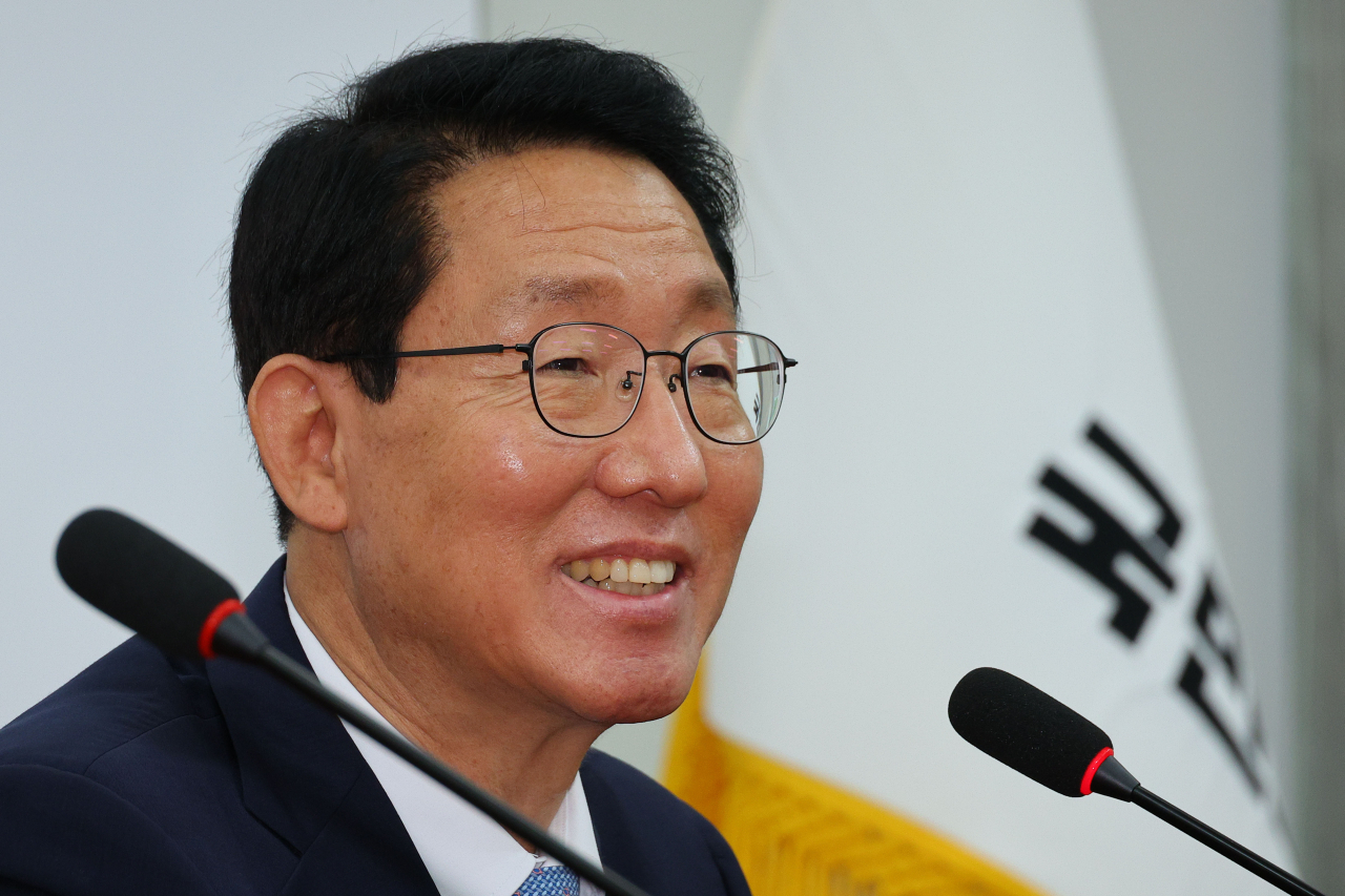 국민의힘 정책위의장으로 지명된 김상훈 의원이 2일 오전 국회에서 기자회견을 하고 있다. [연합]
