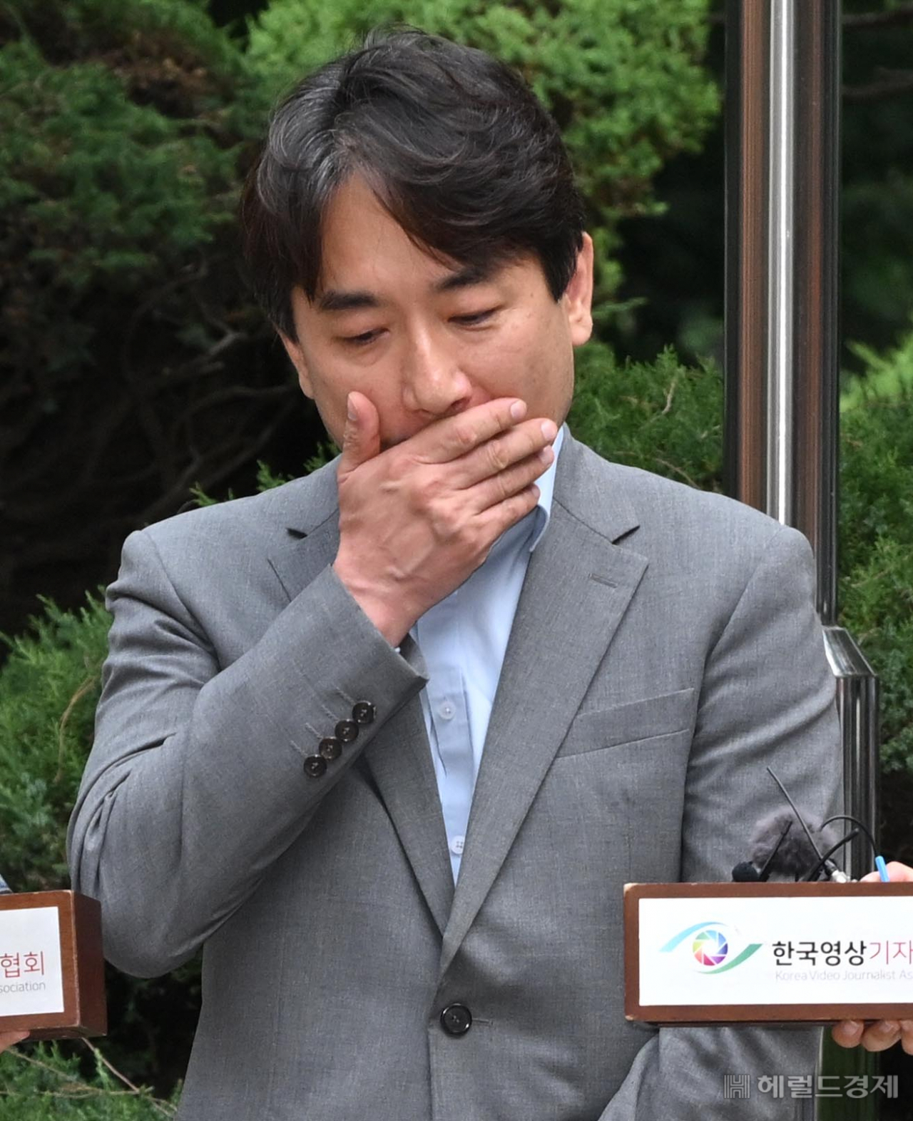류화현 위메프 대표가 2일 오후 서울 서초구 서울회생법원에서 열린 기업회생 심문기일에 출석하고 있다. 임세준 기자