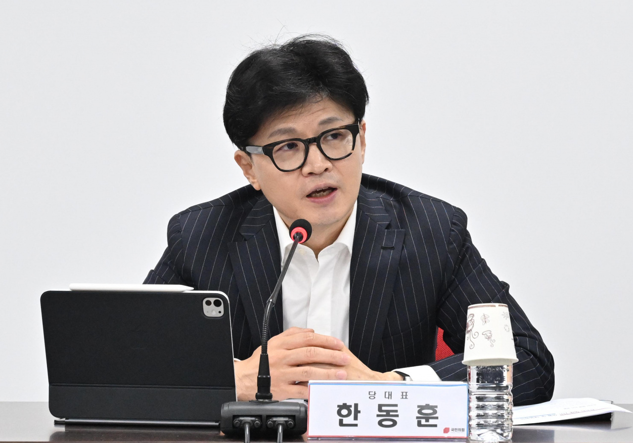 한동훈 “이재명 아닌 박찬대도 상관 없다, 금투세 폐지 토론하자”