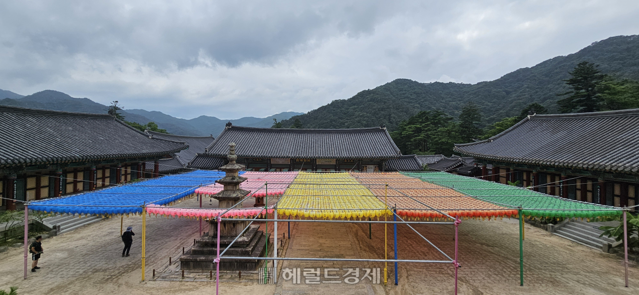 천년의 세월을 이겨낸 지혜…‘팔만대장경’ 숨쉬는 합천 해인사 [정용식의 내 마음대로 사찰여행 비경 100선]