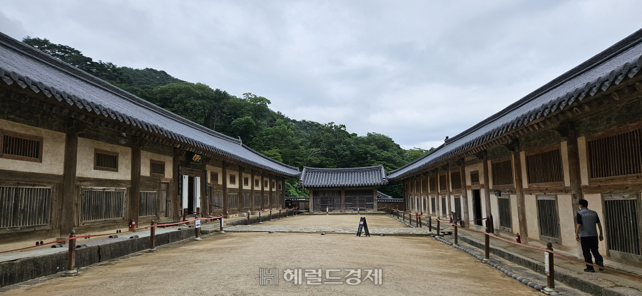 천년의 세월을 이겨낸 지혜…‘팔만대장경’ 숨쉬는 합천 해인사 [정용식의 내 마음대로 사찰여행 비경 100선]