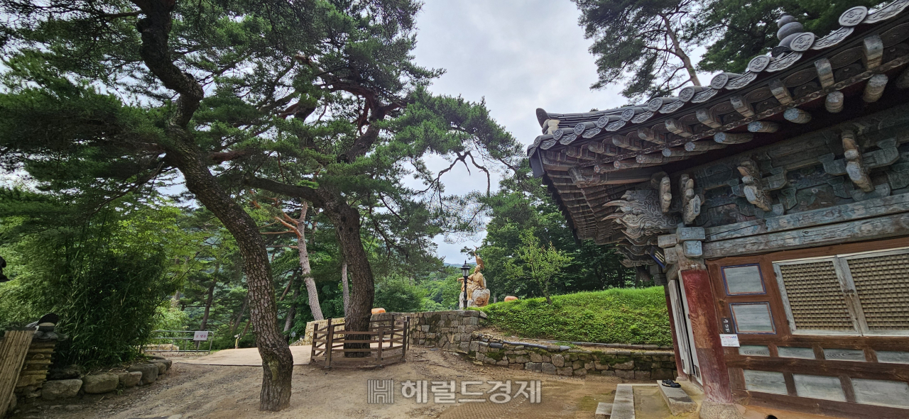 천년의 세월을 이겨낸 지혜…‘팔만대장경’ 숨쉬는 합천 해인사 [정용식의 내 마음대로 사찰여행 비경 100선]