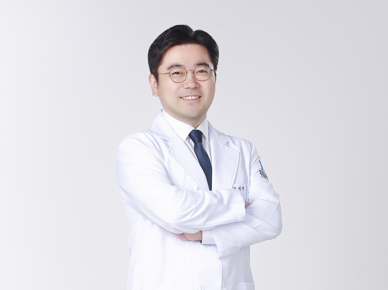 부천 인본병원 최덕현 대표원장은 “인공관절 수술 전 환자분의 증상, 관절 상태, 연령, 생활습관까지 함께 고려해 본인에게 꼭 맞는 인공관절을 삽입해야 보다 좋은 결과를 기대할 수 있다"고 조언했다.