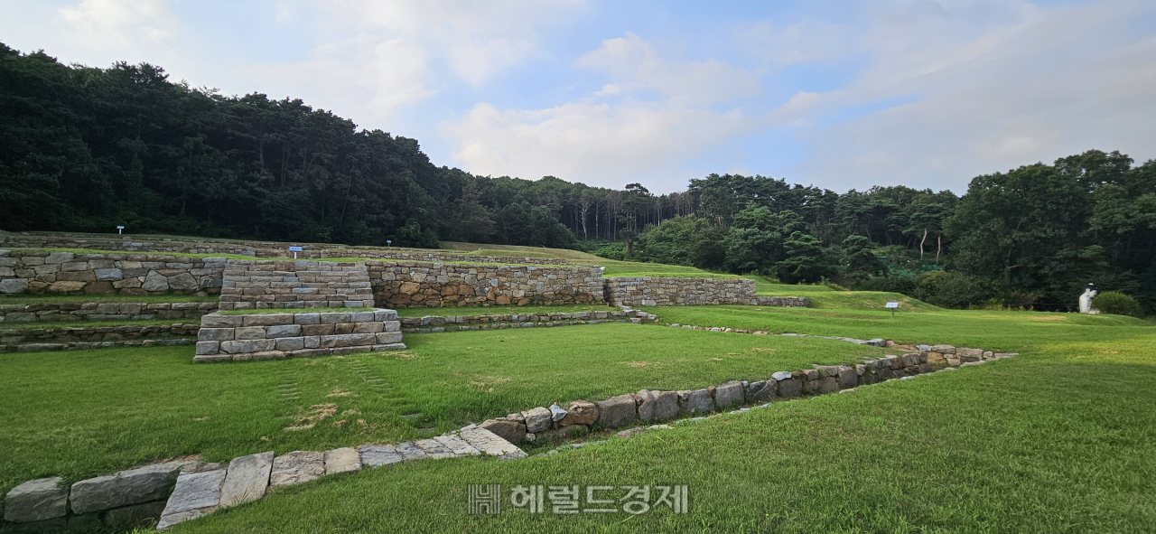 근현대사 눈물 간직한 강화도…최고(最古) 사찰 전등사 [정용식의 내 마음대로 사찰여행 비경 100선]