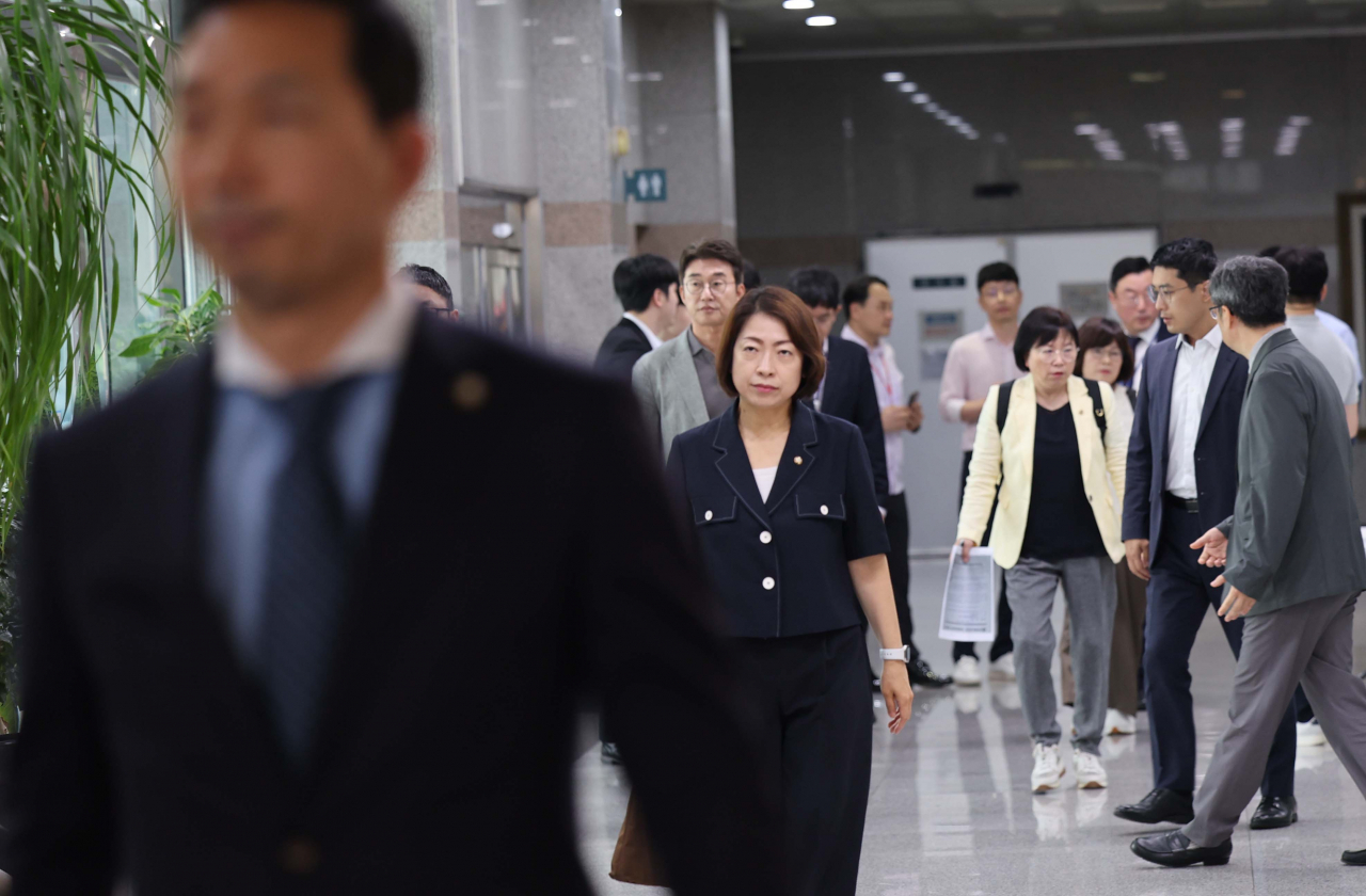 국회 과학기술정보방송통신위원회 김현 간사를 포함한 민주당 소속 위원들 [연합]
