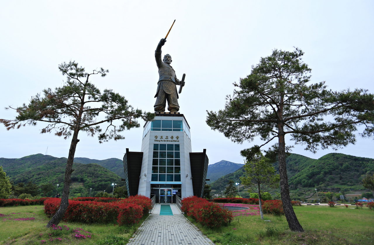 최경주·거미의 고향, 완도에서 빙그레 미소(莞) 지어볼까[함영훈의 멋·맛·쉼]