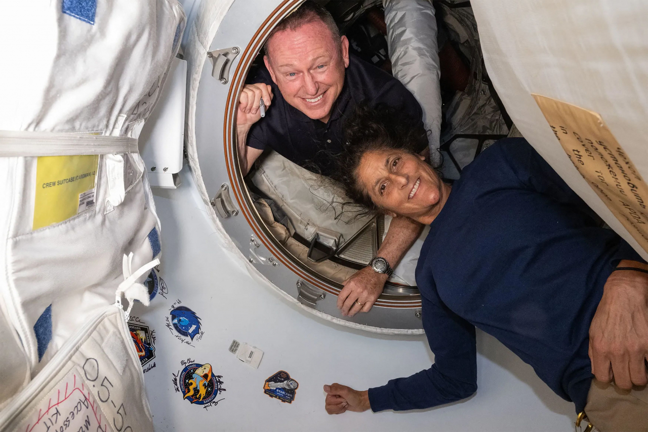 미 항공우주국(NASA)의 우주비행사 배리 부치 윌모어와 수니 윌리엄스 국제우주정거장(ISS)에 머무르고 있다. [AFP]