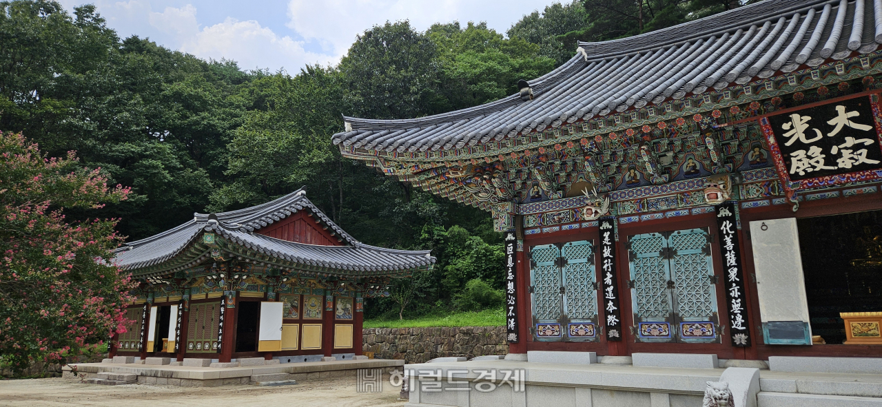 ‘단풍 명소’ 지리산 피아골…승병과 의병의 터 연곡사 [정용식의 내 마음대로 사찰여행 비경 100선]