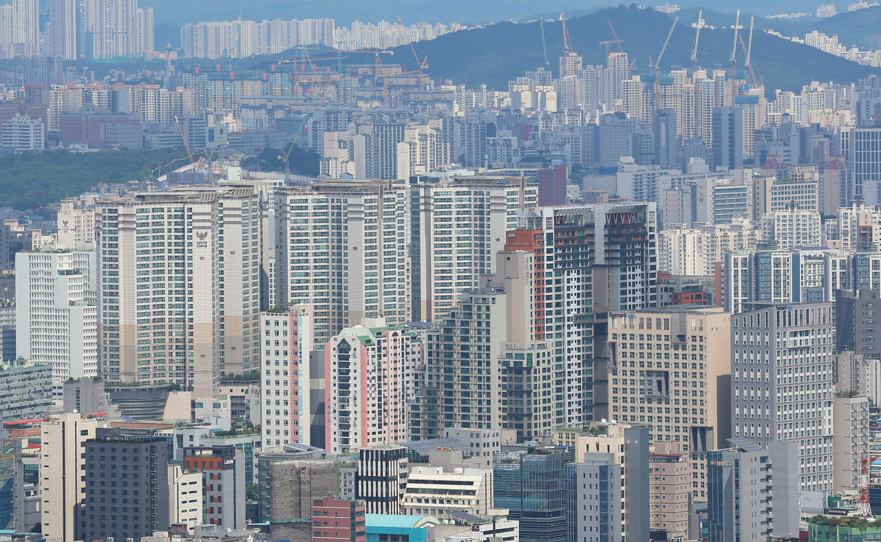 서울 집이 부족한데…내달 2.3만가구 집들이 절반 이상이 지방 [부동산360]