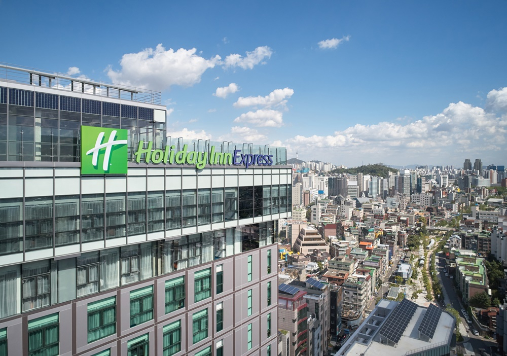 제주항공이 운영하고 있는 홀리데이인 익스프레스 서울홍대. [제주항공 제공]