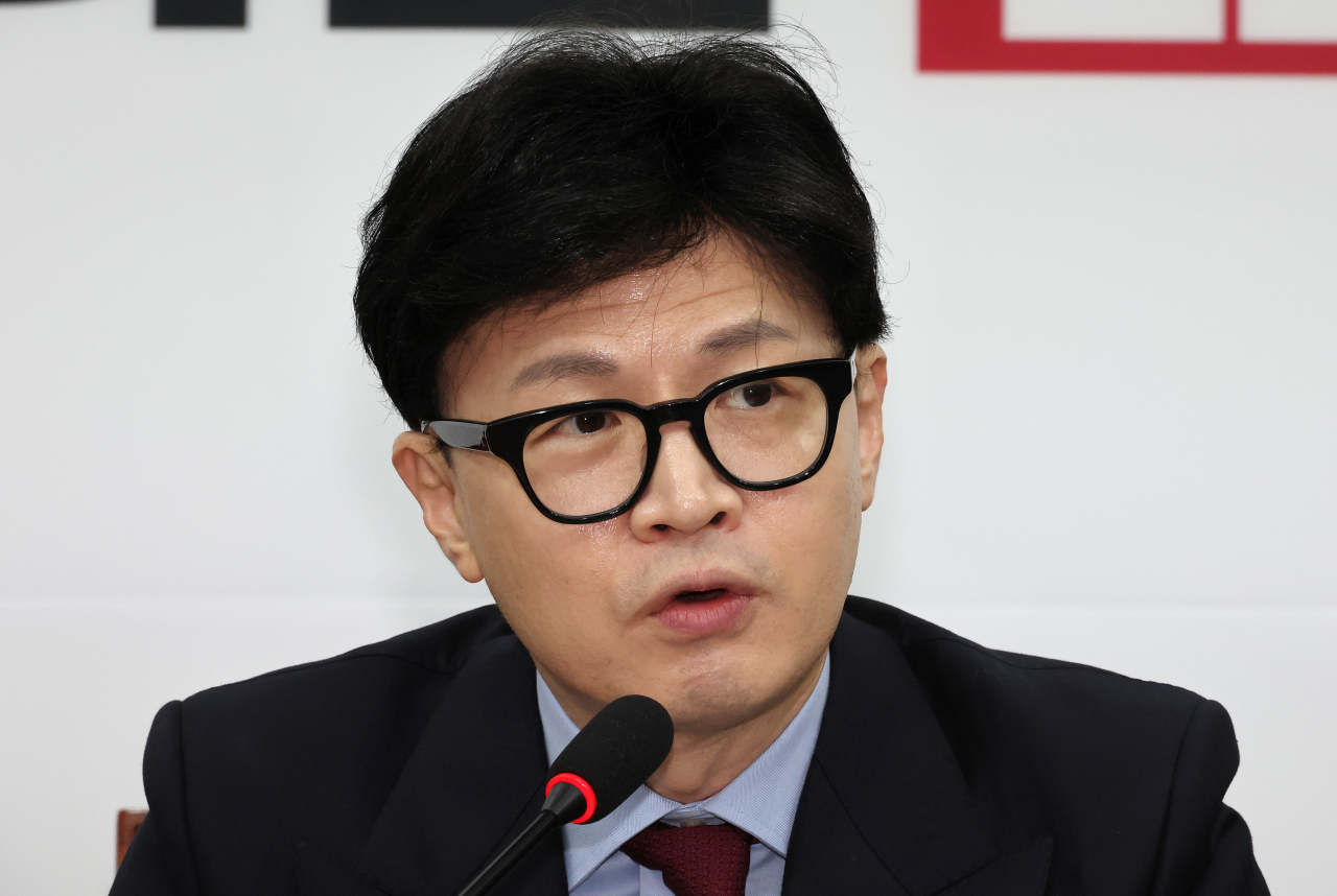 한동훈 국민의힘 대표가 2일 오전 국회에서 열린 최고위원회의에서 발언하고 있다. [연합]