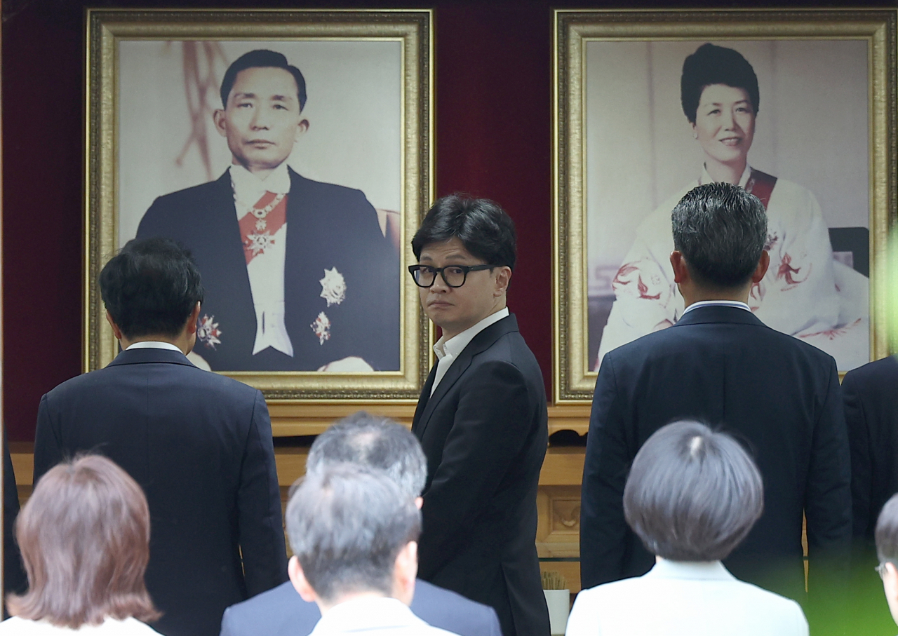 개미투자자 감싸고, TK 찾고…중도·보수 ‘동시 공략’ 나선 한동훈[이런정치]