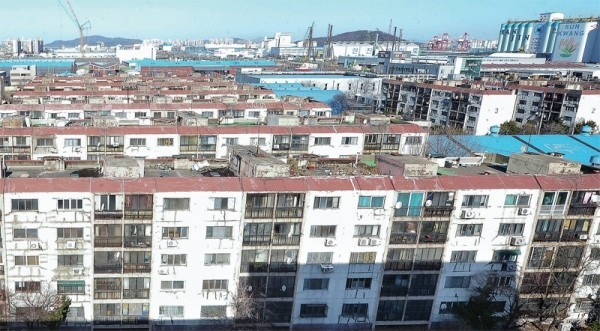 항운‧연안아파트 전경