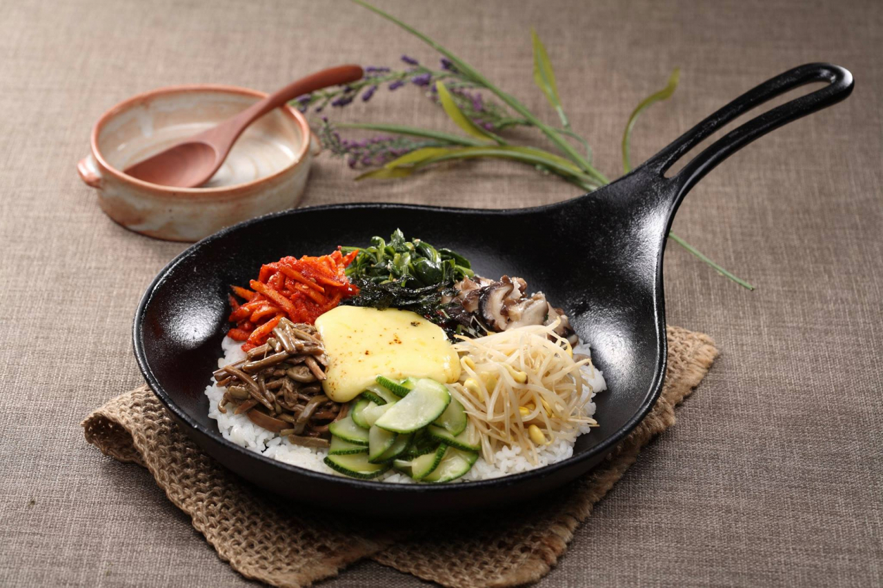 Imsil cheese cheolpan bibimbap (Korea Expressway Corporation)