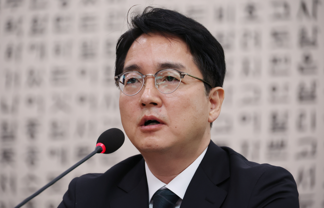 심우정 검찰총장 후보자가 국회 법제사법위원회에서 열린 인사청문회에서 의원 질의에 답하고 있다. [연합]
