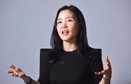 ‘슈퍼개미’ 김운아 씨가 최근 서울 용산 헤럴드스퀘어에서 헤럴드경제와 인터뷰를 하고 있다. 임세준 기자