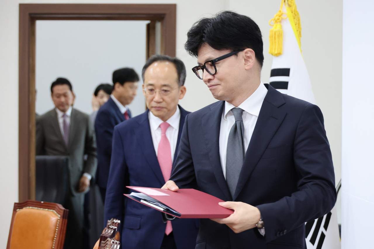 한동훈 “청년들 삶 나아지도록”-추경호 “부모세대 과제 잘 알아”[이런정치]