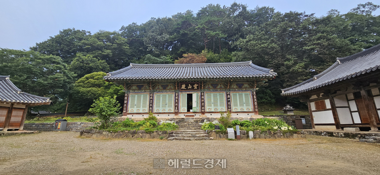 김시습·백범 김구 머무른 은둔 사찰…세계문화유산 공주 마곡사 [정용식의 내 마음대로 사찰여행 비경 100선]