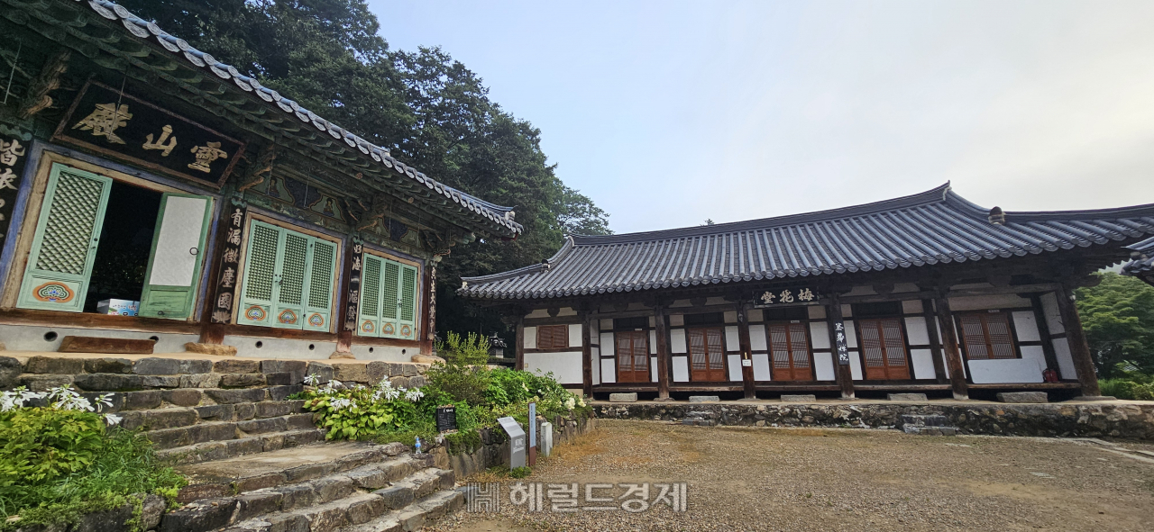 김시습·백범 김구 머무른 은둔 사찰…세계문화유산 공주 마곡사 [정용식의 내 마음대로 사찰여행 비경 100선]