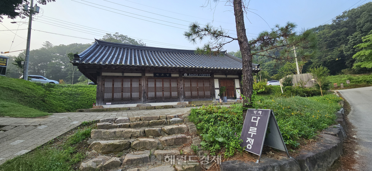 김시습·백범 김구 머무른 은둔 사찰…세계문화유산 공주 마곡사 [정용식의 내 마음대로 사찰여행 비경 100선]