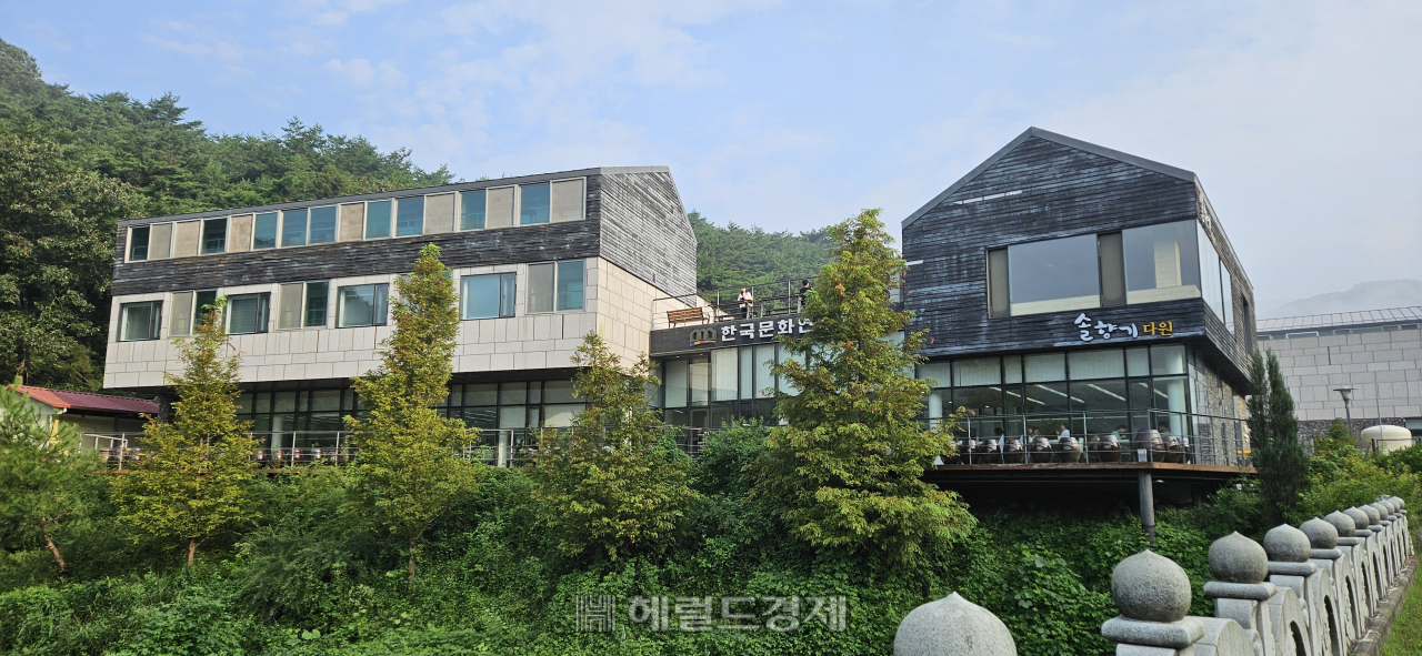 김시습·백범 김구 머무른 은둔 사찰…세계문화유산 공주 마곡사 [정용식의 내 마음대로 사찰여행 비경 100선]