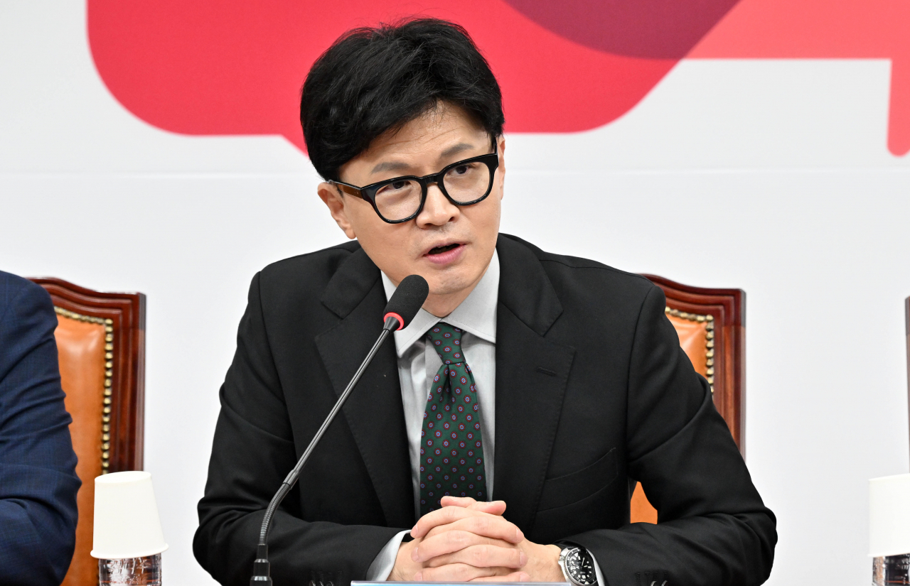 한동훈 국민의힘 대표가 26일 오전 서울 여의도 국회에서 열린 최고위원회의에서 발언을 하고 있다. 임세준 기자