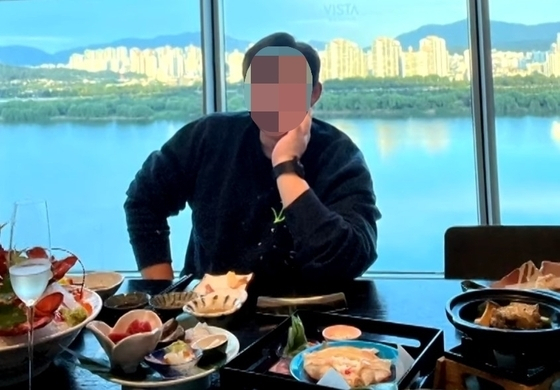 독주 먹이고 성폭행, 임신까지…“유명 CEO, 임신 사실 알리자 조롱도”