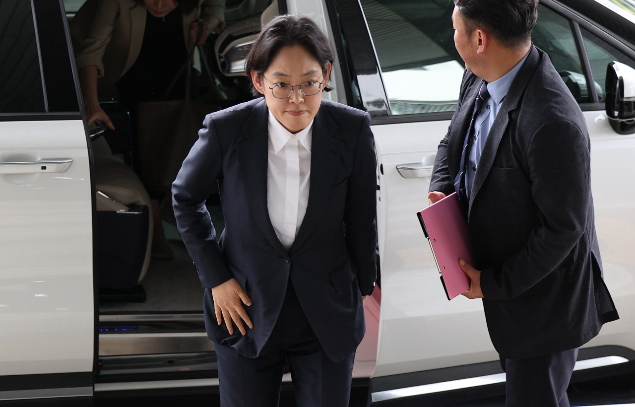 조지연(경북 경산시) 국민의힘 의원이 9월 6일 오후 공직선거법 위반 혐의 관련 조사를 받기 위해 대구지방검찰청에 출석하고 있다. [연합]