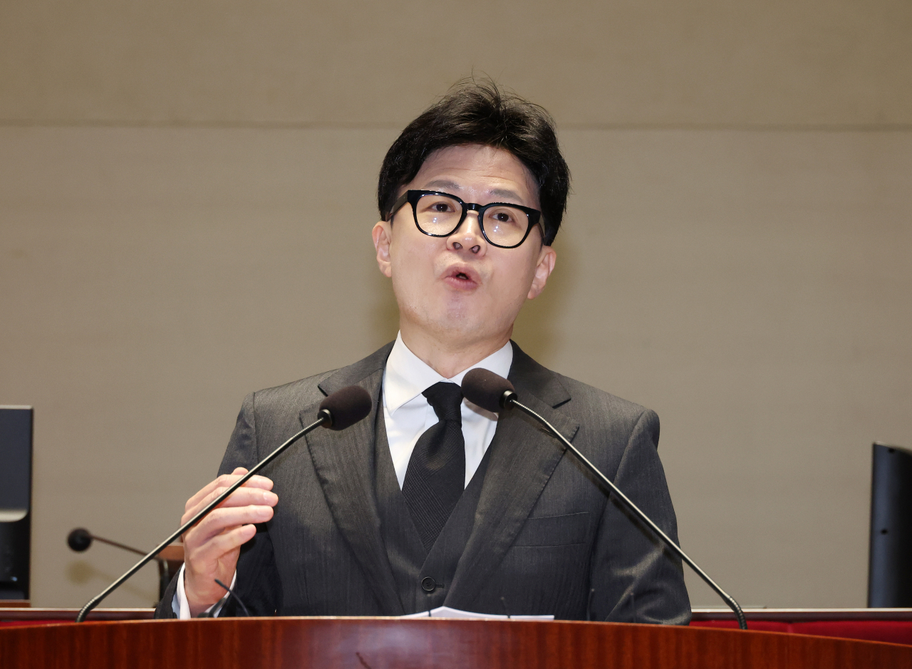 국민의힘 한동훈 대표가 4일 오전 국회에서 열린 의원총회에서 발언하고 있다. [연합]