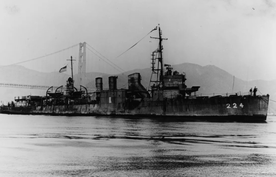미 해군 전함인 USS 스튜어트호가 지난 1946년 미국 샌프란시스코에 도착하던 당시의 모습. [CNN 방송 캡처]