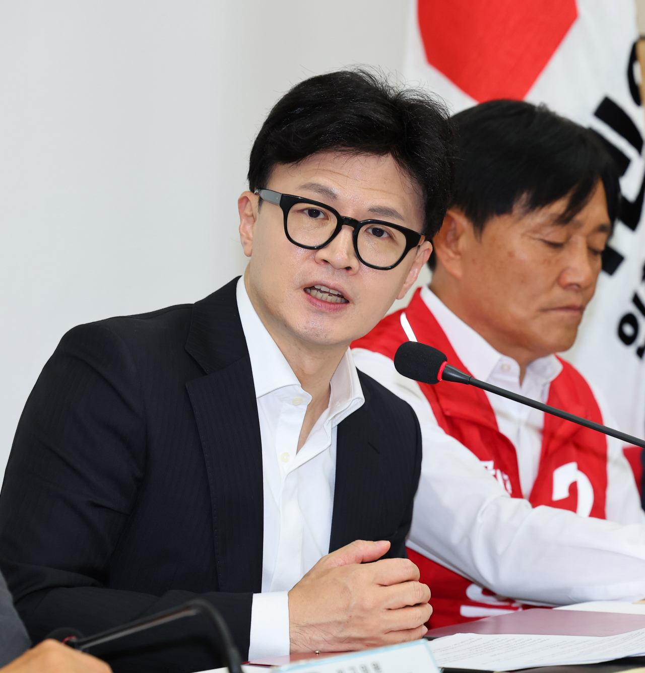 국민의힘 한동훈 대표가 10일 오전 인천 강화군 강화문화원에서 열린 인천 현장최고위원회의에서 발언하고 있다. [연합]