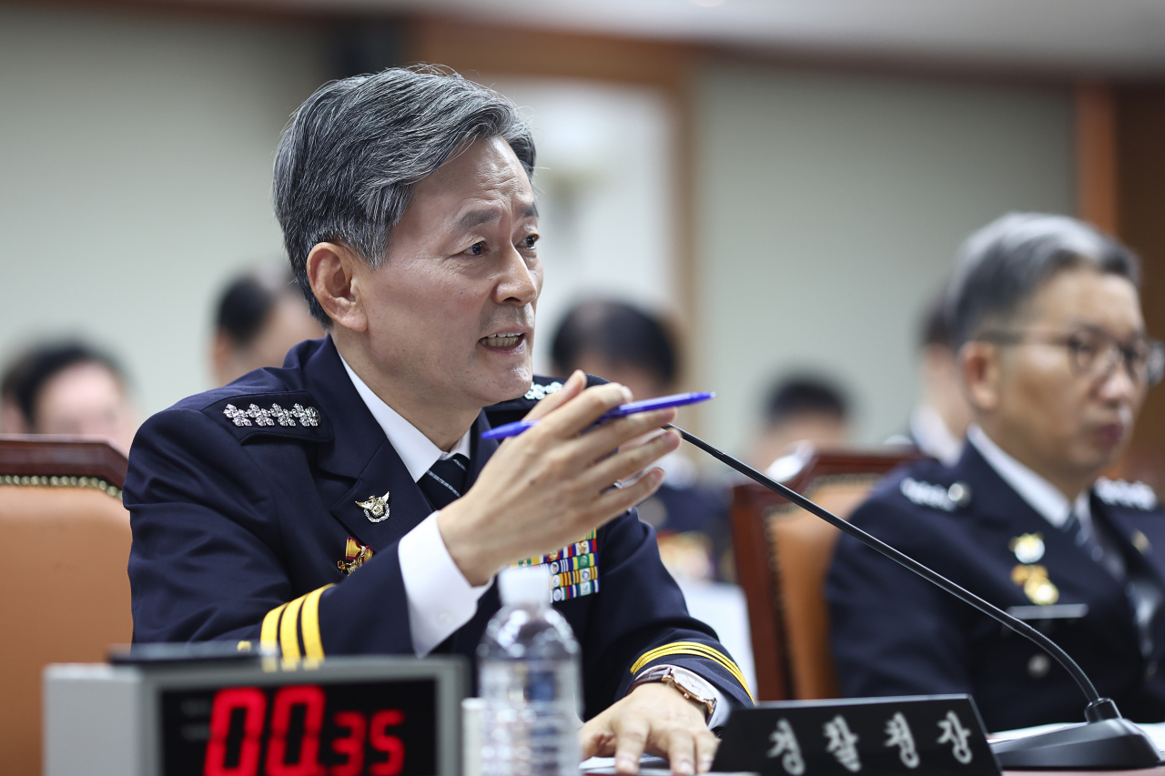 11일 서울 서대문구 경찰청에서 열린 국회 행정안전위원회 경찰청 대상 국정감사에서 조지호 경찰청장이 의원 질의에 답하고 있다. [연합]