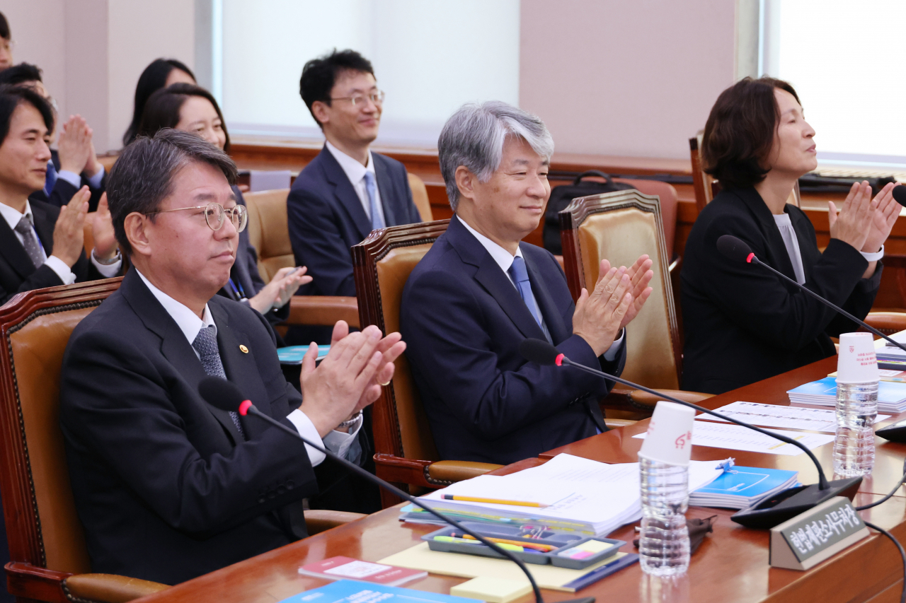 ‘마비 사태’ 직접 막은 헌재…국회 몫 재판관 추천은 평행선[이런정치]