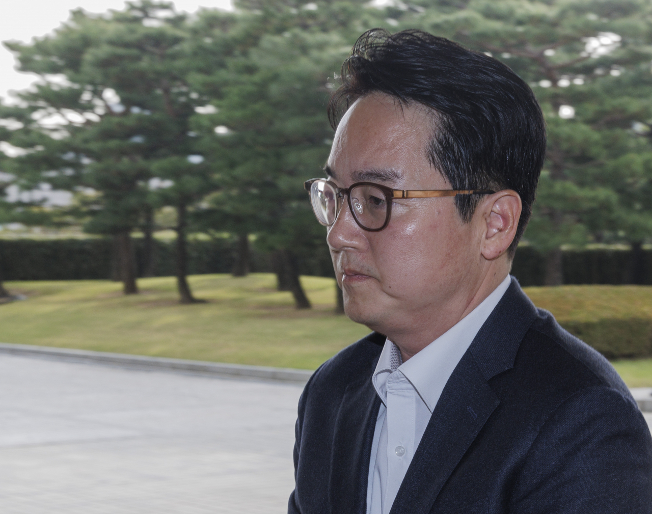심우정 검찰총장이 17일 오전 서울 서초구 대검찰청 청사로 출근하고 있다. [연합]