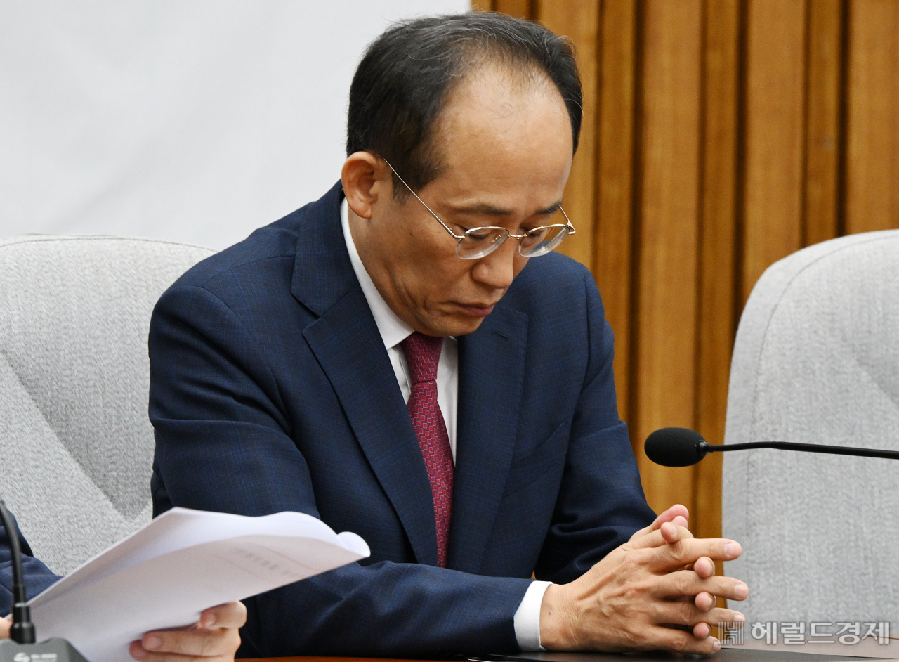 與 ‘시한폭탄’ 명태균에 속수무책…“특별감찰관도 시기 놓쳤다” [이런정치]